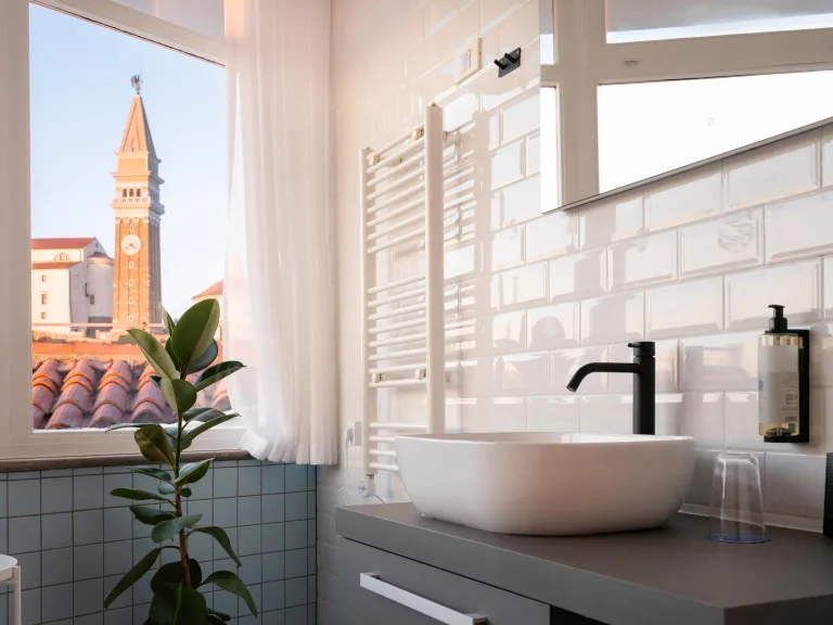 Presidential Suite - Bathroom